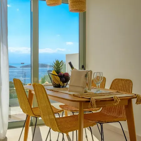 Roots Suites In Crete Agios Nikolaos  Exterior photo